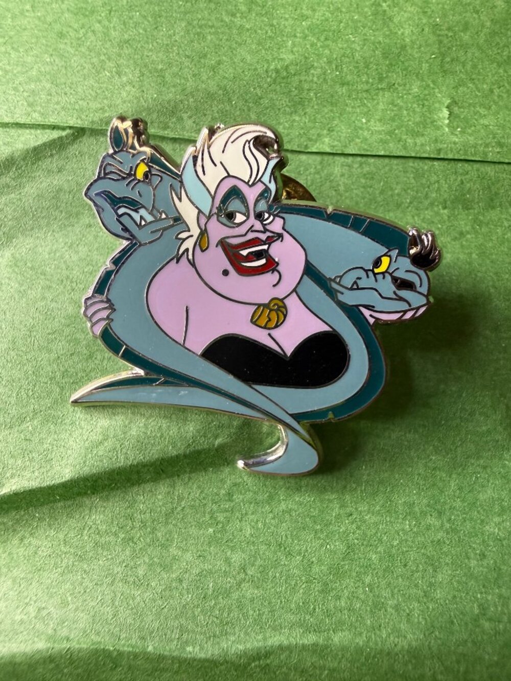 Ursula, The Little Mermaid Pin, Disney Trading Pin 2012 Disney Pin PC-CH5Vintage